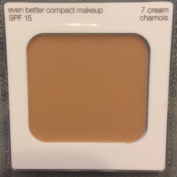 Clinique Even Better Makeup Cream Foundation - Picture 2 of 2